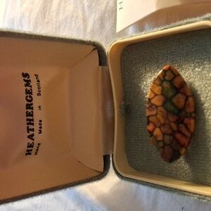 Heathergems, Hand Made In Scotland Brooch